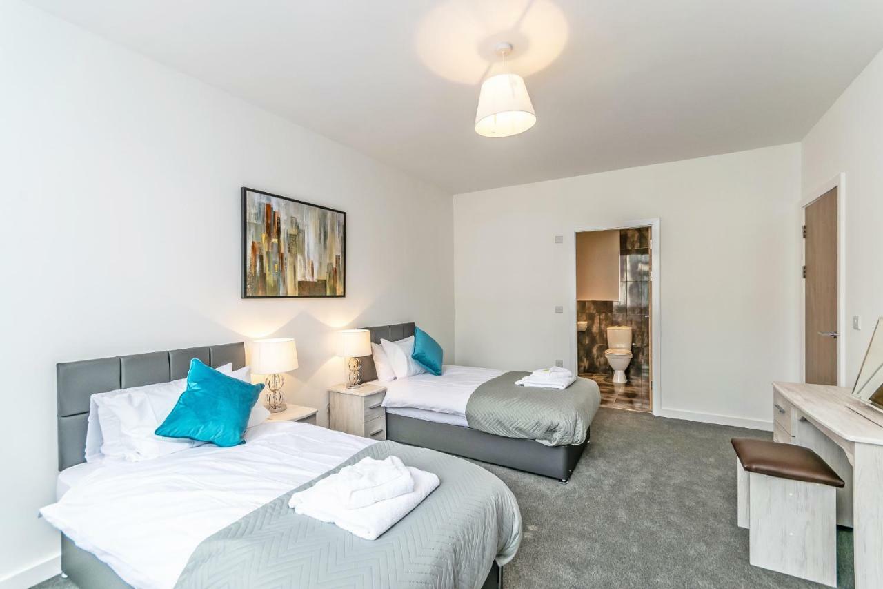City Suites Chester Esterno foto