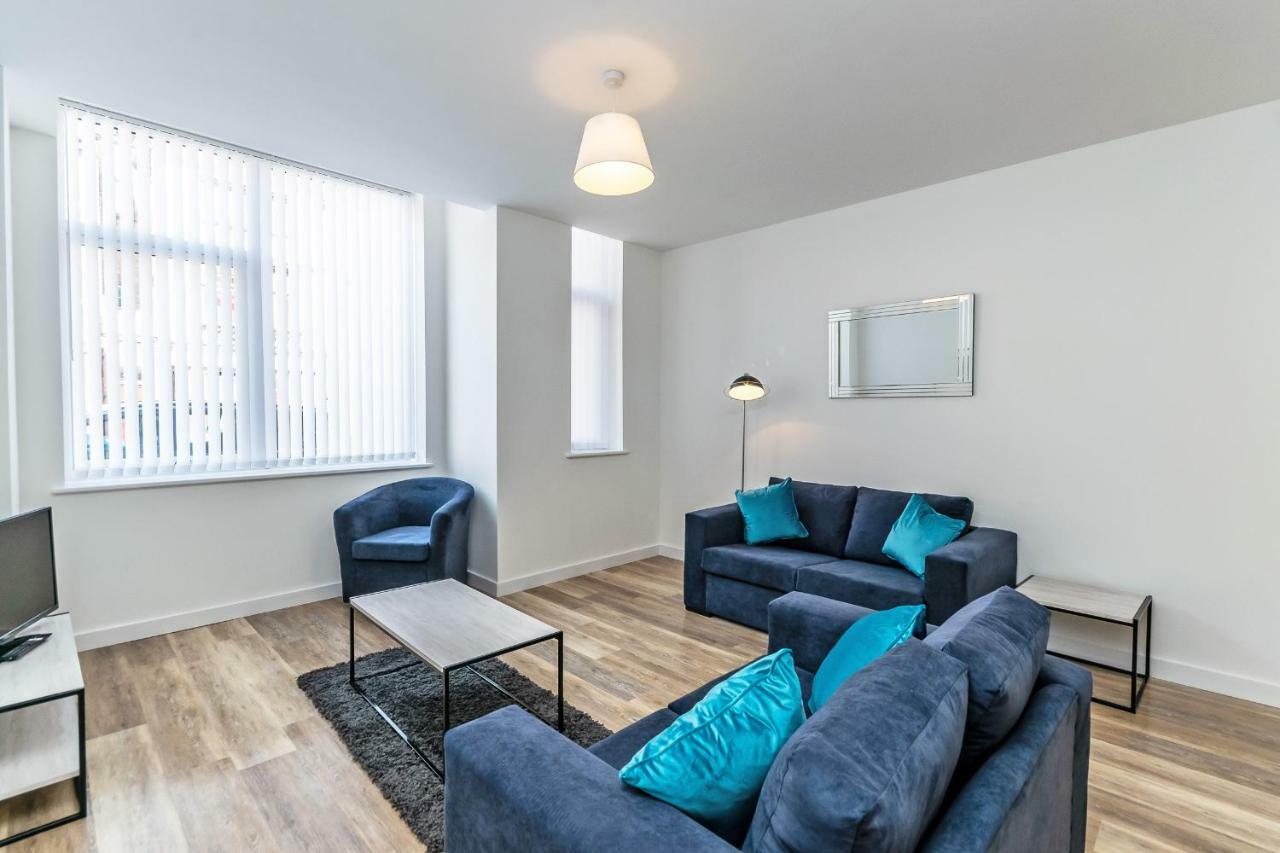 City Suites Chester Esterno foto