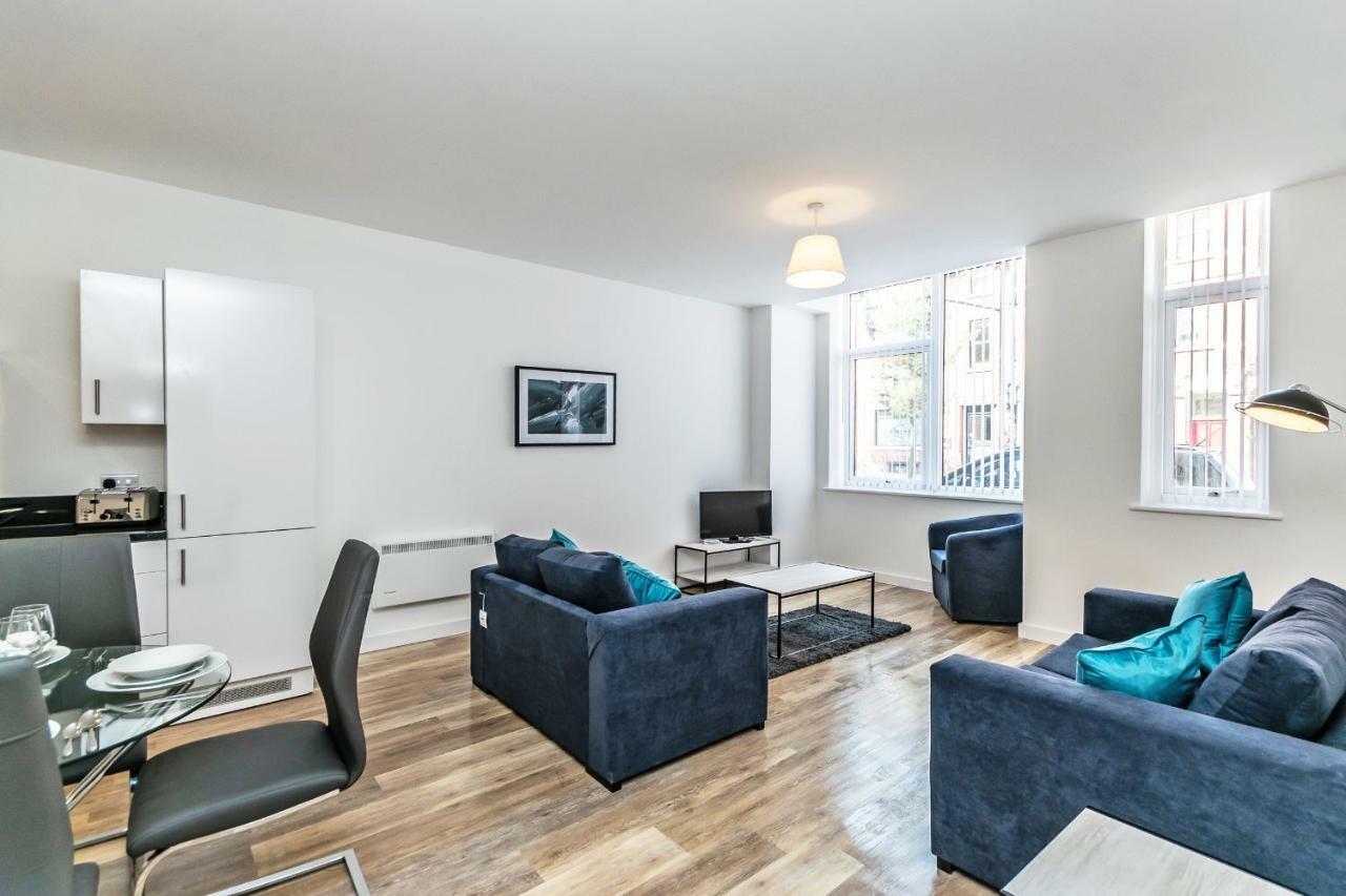 City Suites Chester Esterno foto