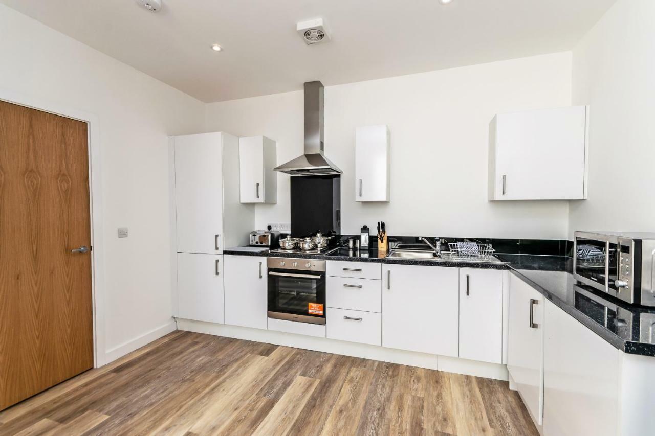 City Suites Chester Esterno foto