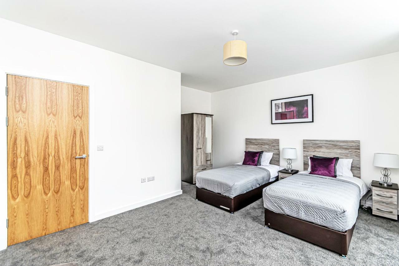 City Suites Chester Esterno foto
