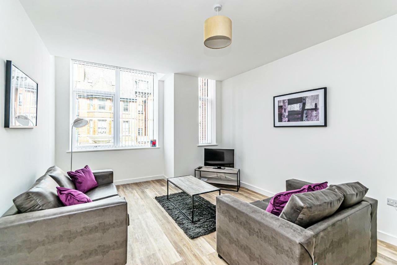 City Suites Chester Esterno foto