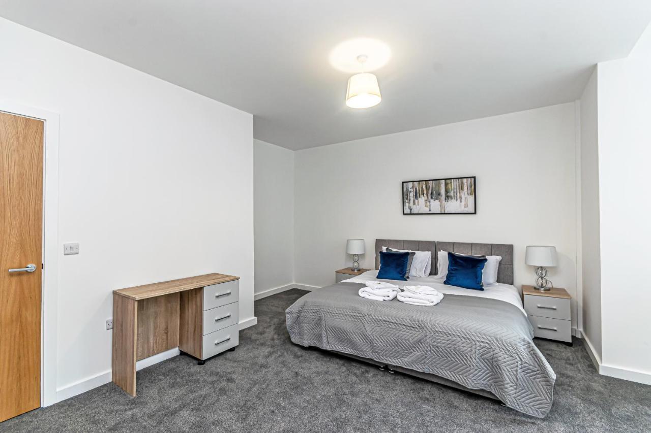 City Suites Chester Esterno foto