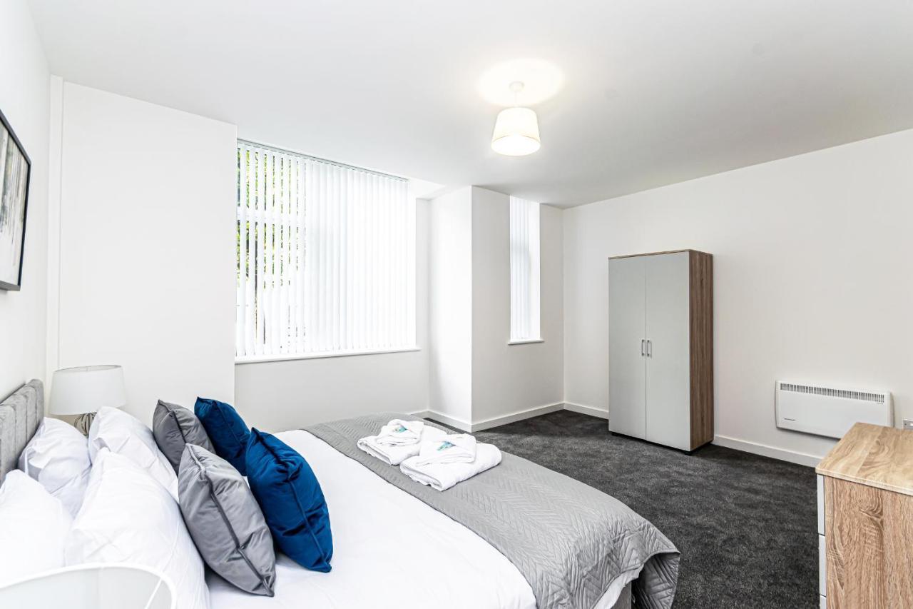 City Suites Chester Esterno foto
